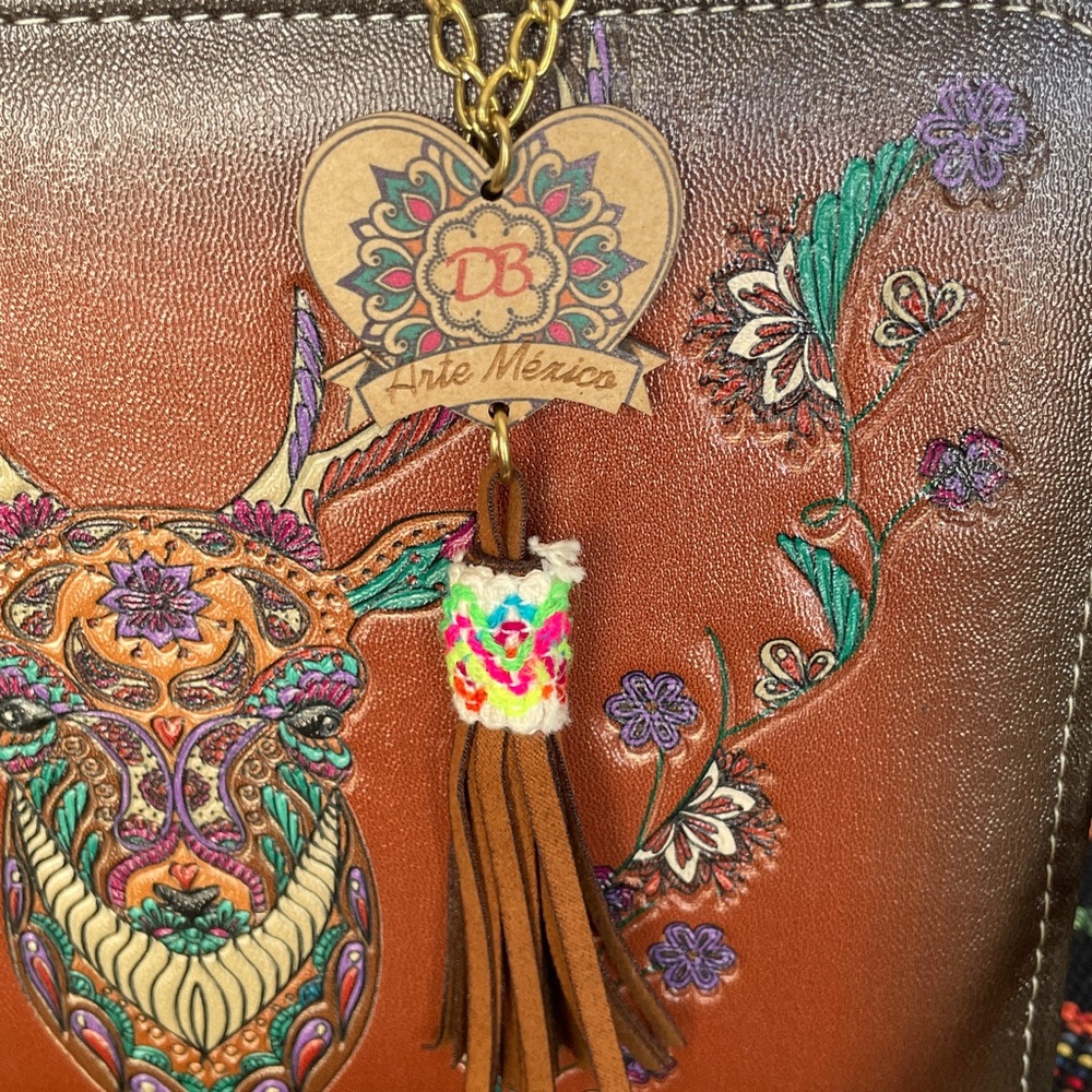 Artisan Brown Embroidered Handbag by Artesanal Mexico - Picture 5 of 8